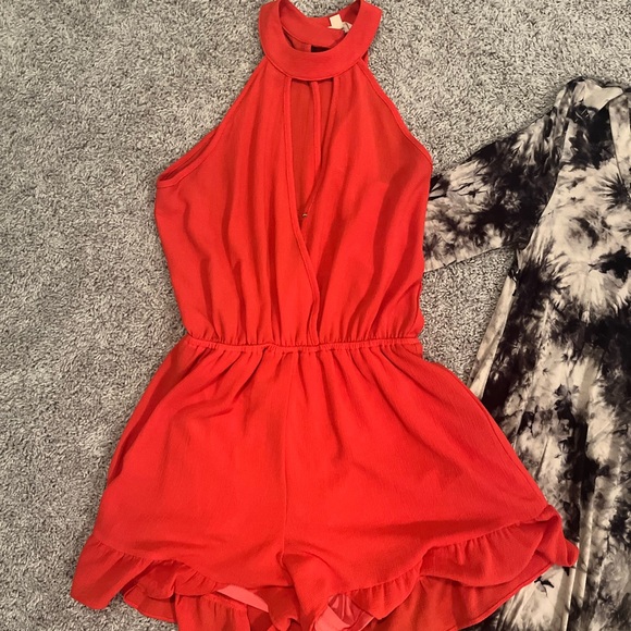 Dress Bundle - Picture 2 of 9